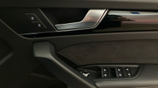 Audi Q5 40 TDI Quattro Edition 1 5dr S Tronic [C+S] Diesel Estate